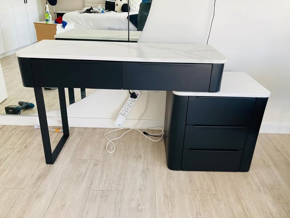 Milano Vanity